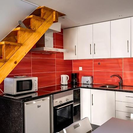 Charming Studio With Ac And Loft On Ground Floor リスボン エクステリア 写真